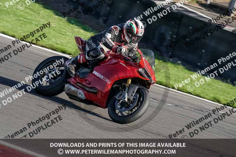 donington no limits trackday;donington park photographs;donington trackday photographs;no limits trackdays;peter wileman photography;trackday digital images;trackday photos